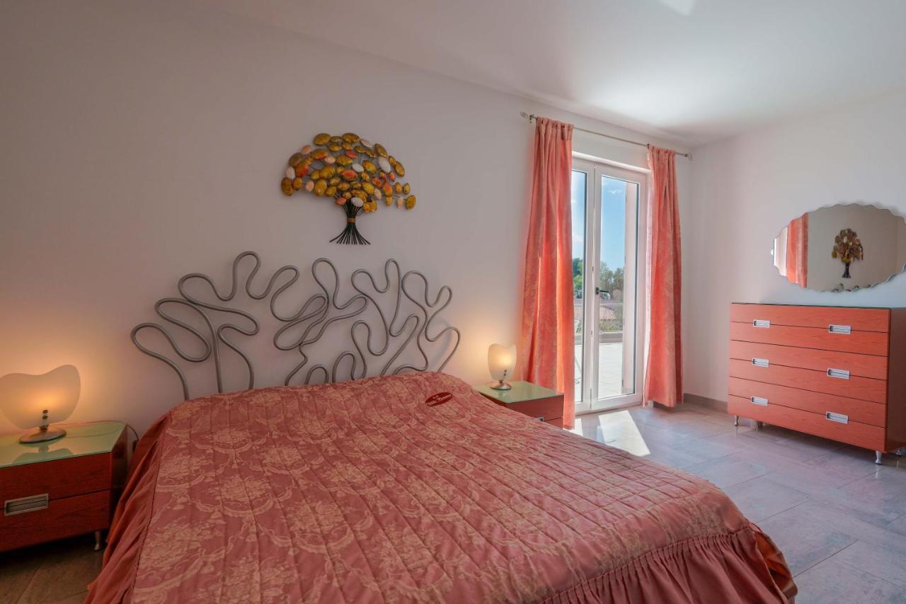 Double Room with Private Internal Bathroom,1523129524:JPEG